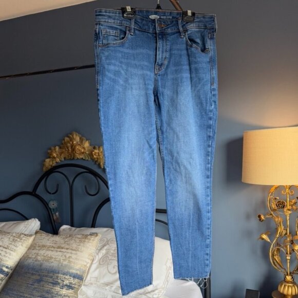 Old Navy Rockstar Super Skinny Blue Jeans - Picture 1 of 9